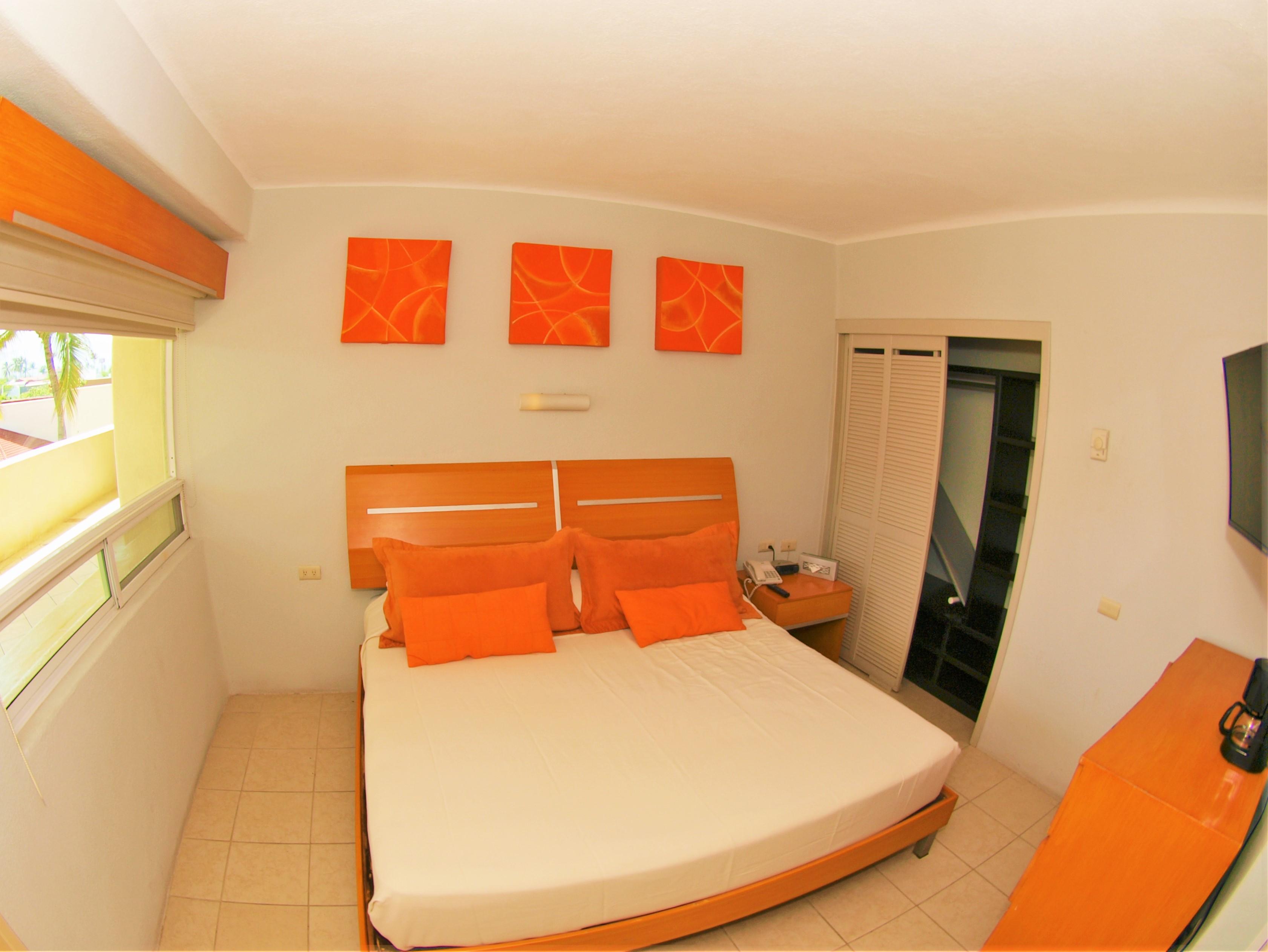 Camino Real Manzanillo Hotel Екстериор снимка