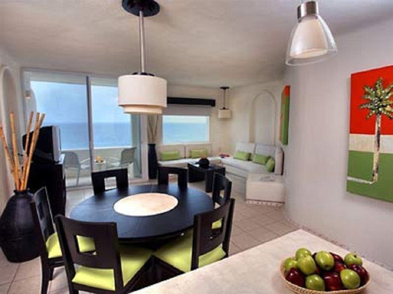 Camino Real Manzanillo Hotel Екстериор снимка