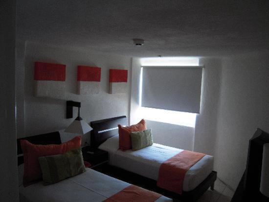 Camino Real Manzanillo Hotel Екстериор снимка
