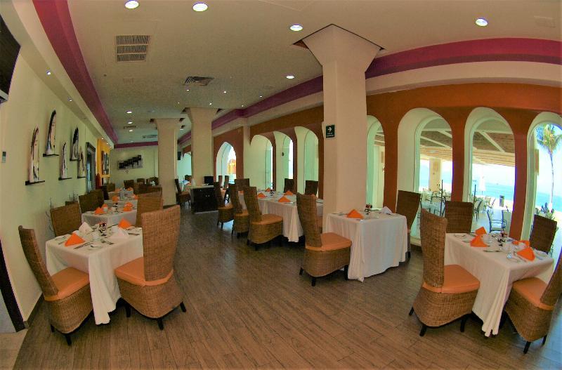 Camino Real Manzanillo Hotel Екстериор снимка